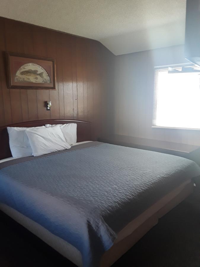 Eddy'S Motel Butte Buitenkant foto